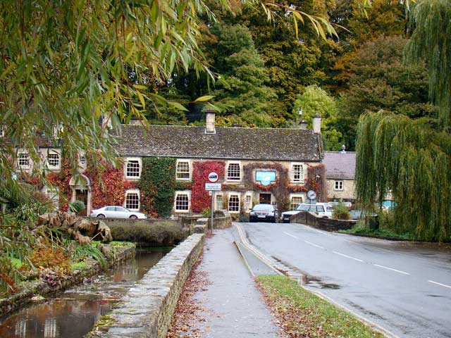 bibury1.jpg