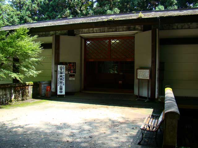 hiyoshitaisha1.jpg