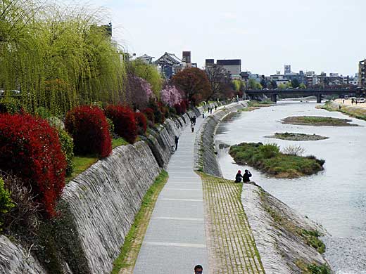 kamogawa.jpg