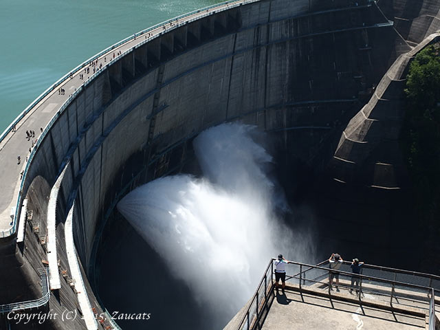 kurobe_dam11.jpg