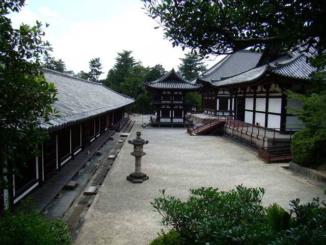 toshodaiji1.jpg