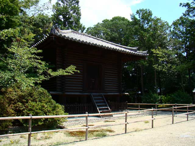 toshodaiji1.jpg